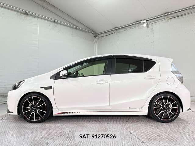 Toyota AQUA 2014-01 236440-11