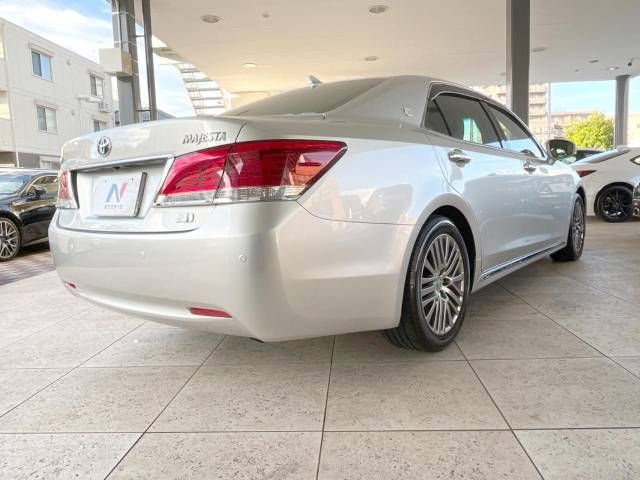 Toyota CROWN MAJESTA 2013-11 21858-18