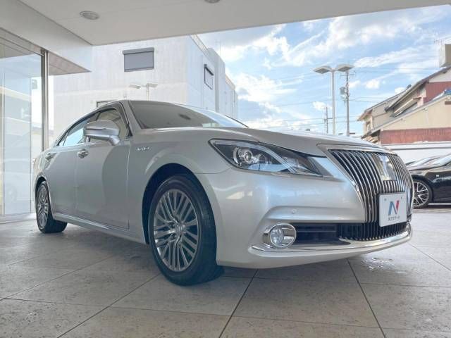 Toyota CROWN MAJESTA 2013-11 21858-17