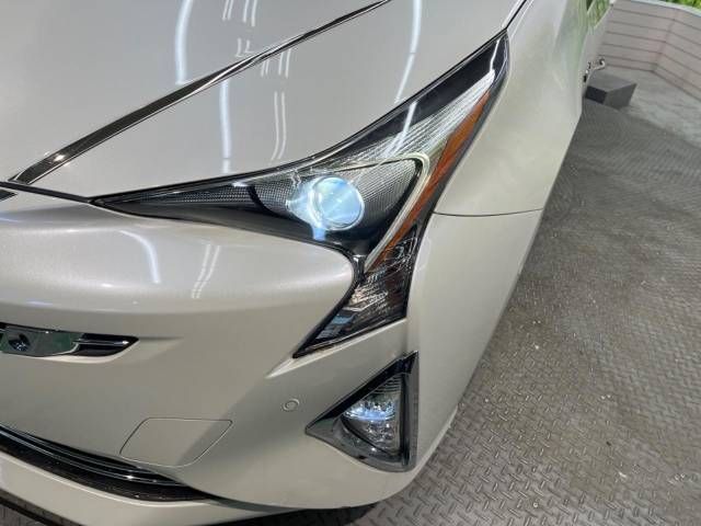 Toyota PRIUS 2016-06 186490-12