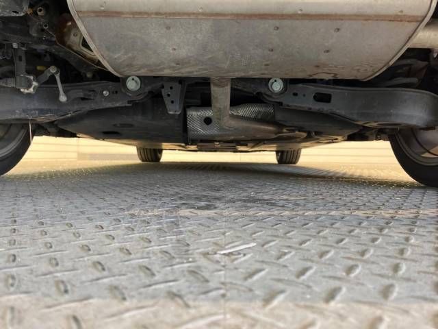 Toyota PRIUS 2016-06 186490-19