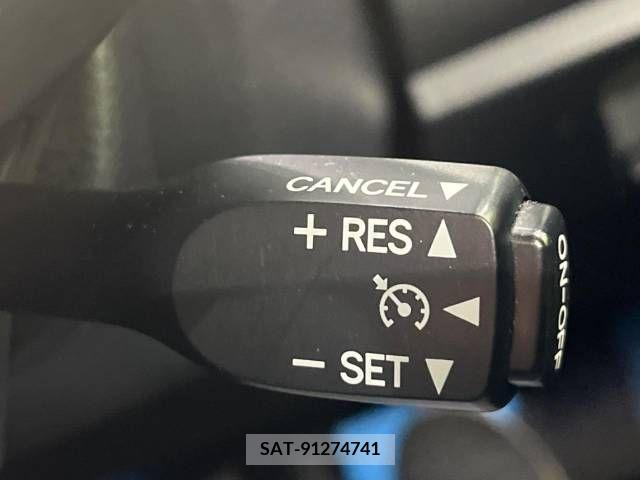 Toyota VOXY 2018-10 289367-7