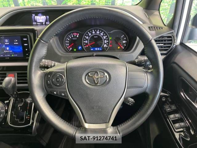 Toyota VOXY 2018-10 289367-12