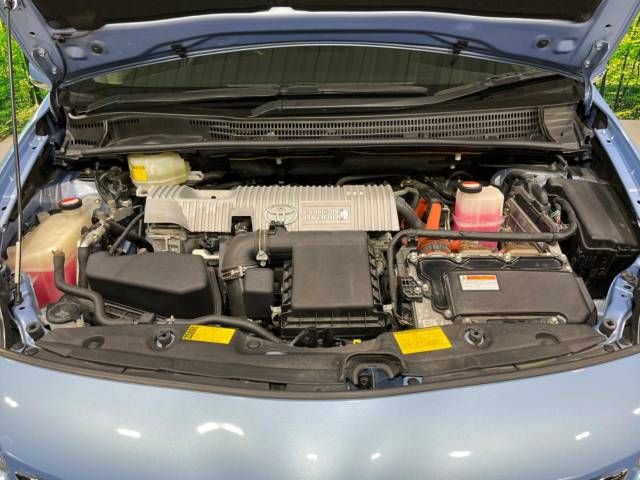 Toyota PRIUS PHV 2014-07 182273-18