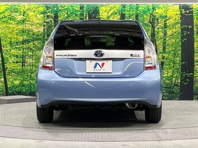Toyota PRIUS PHV 2014-07 182273-15