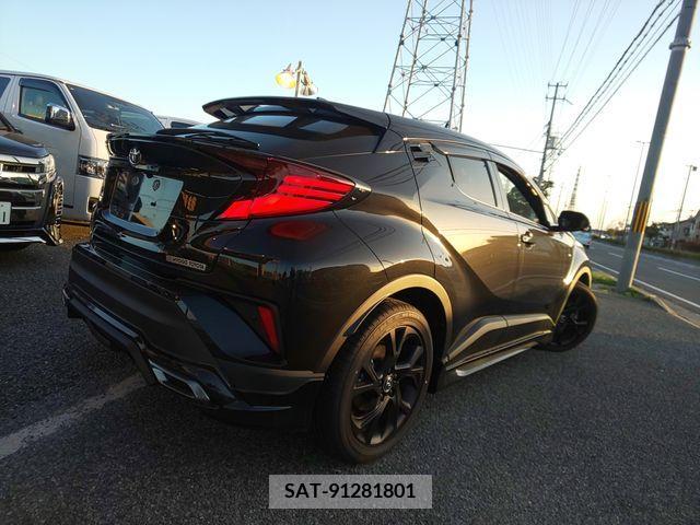 Toyota C-HR 2023-02 230418-4
