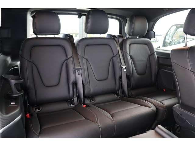 Mercedes Benz V-CLASS 2021-06 10179-26