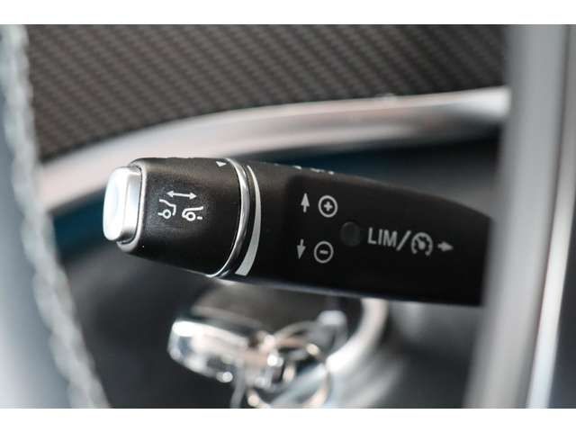 Mercedes Benz V-CLASS 2021-06 10179-15