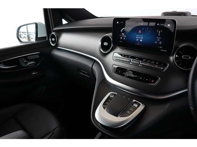 Mercedes Benz V-CLASS 2021-06 10179-10