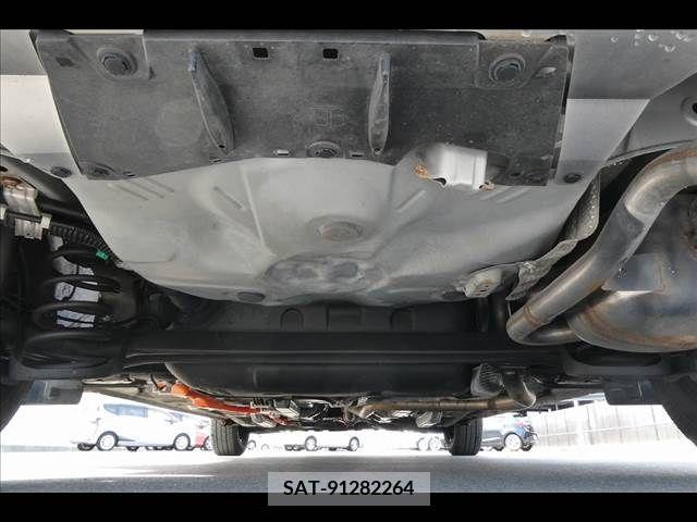 Toyota AQUA 2016-11 291851-13