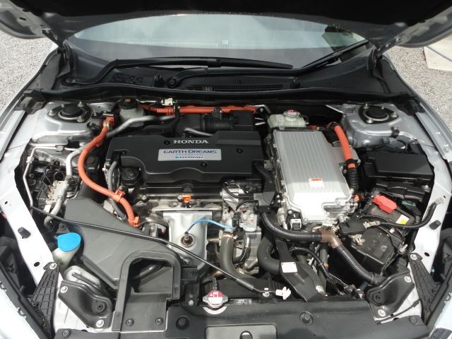 Honda ACCORD HYBRID 2015-10 3210-20