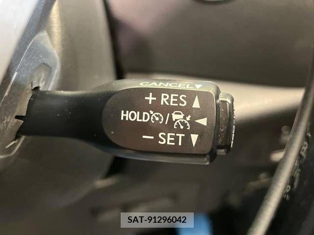Toyota C-HR 2017-07 264238-6
