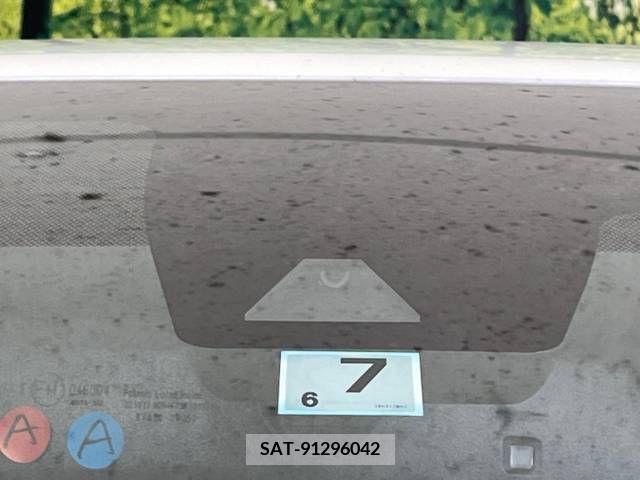 Toyota C-HR 2017-07 264238-5