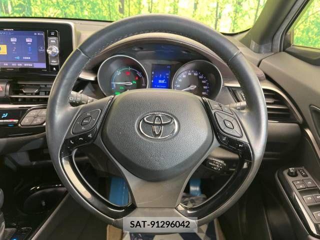 Toyota C-HR 2017-07 264238-11