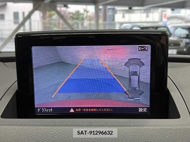 Audi Q3 2015-04 213893-3