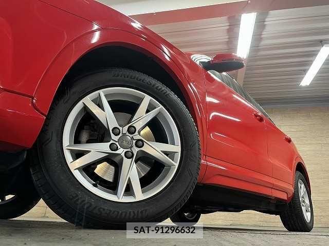 Audi Q3 2015-04 213893-10