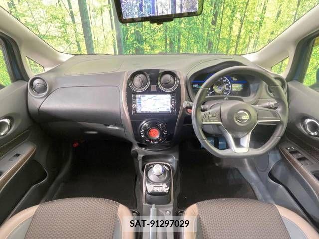 Nissan NOTE 2016-12 365378-1