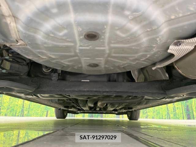 Nissan NOTE 2016-12 365378-19