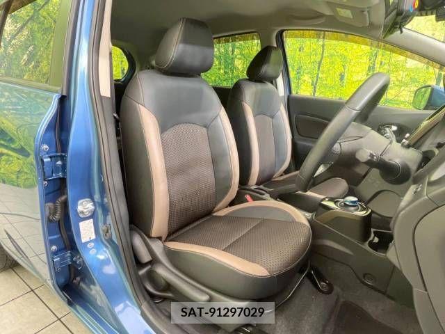 Nissan NOTE 2016-12 365378-8