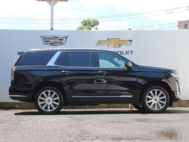 Cadillac ESCALADE 2022-01 10020-6