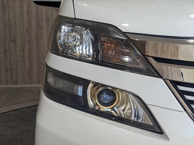 Toyota VELLFIRE 2014-12 187101-9