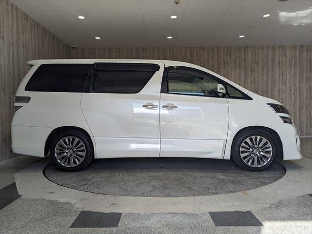 Toyota VELLFIRE 2014-12 187101-3
