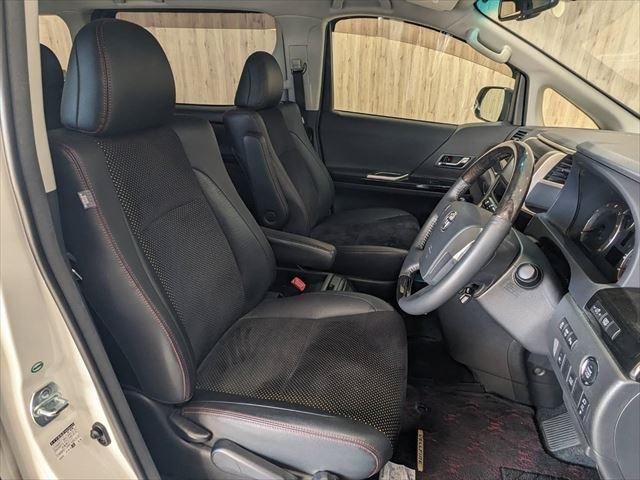 Toyota VELLFIRE 2014-12 187101-19