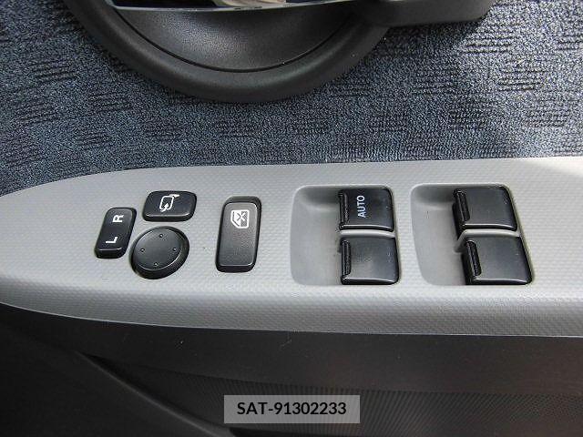 Suzuki WAGON R 2006-03 325854-11