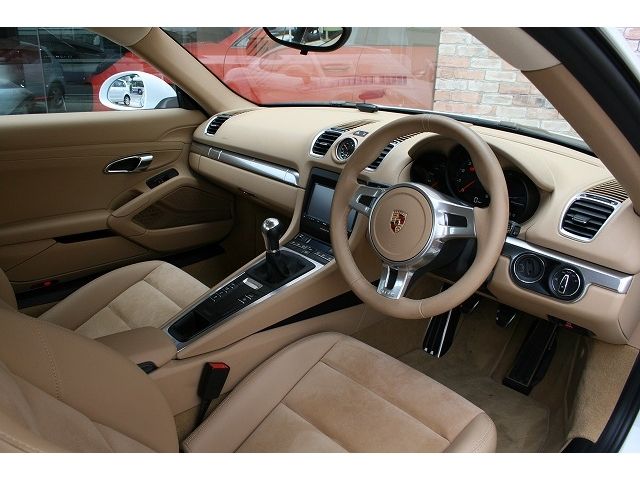 Porsche CAYMAN 2014-08 10352-5