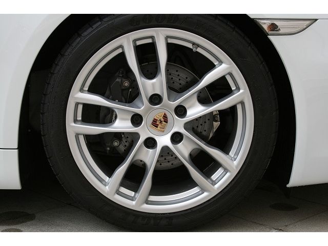 Porsche CAYMAN 2014-08 10352-12
