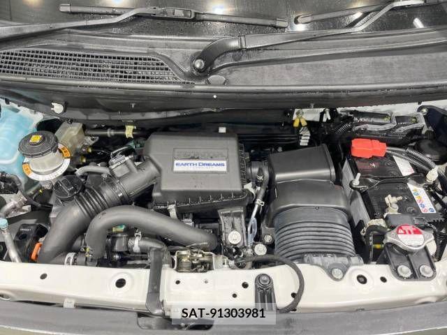 Honda N BOX 2019-09 330386-18