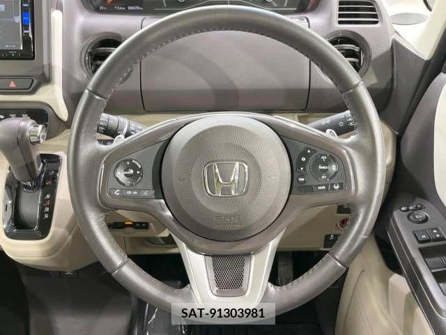 Honda N BOX 2019-09 330386-11