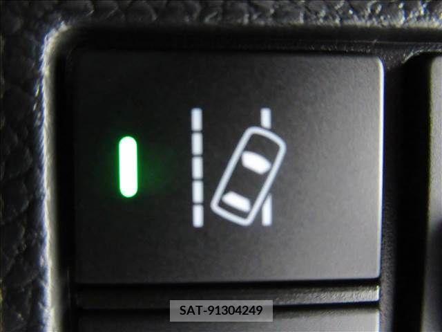 Honda N BOX CUSTOM 2023-09 336471-11