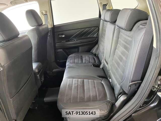 Mitsubishi OUTLANDER PHEV 2016-12 281163-6