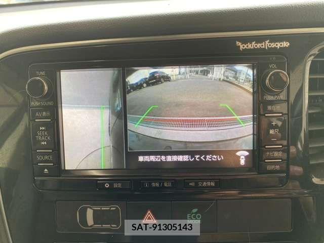 Mitsubishi OUTLANDER PHEV 2016-12 281163-14