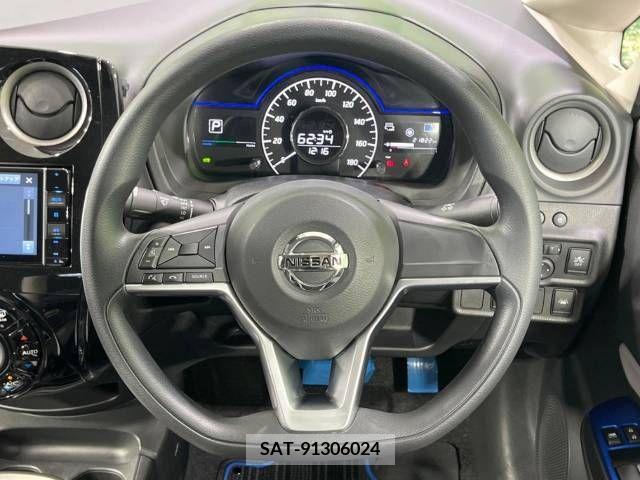 Nissan NOTE 2020-03 382699-11