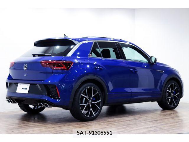 VolksWagen T-ROC 2023-07 370826-6