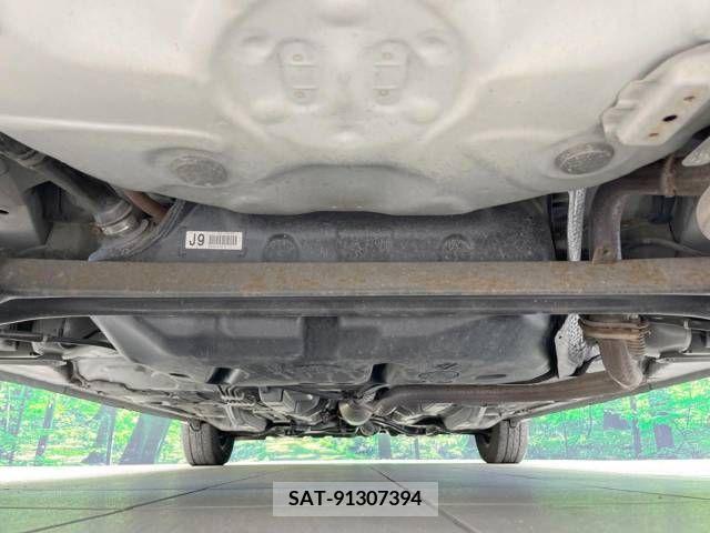 Toyota VITZ 2010-03 370165-19