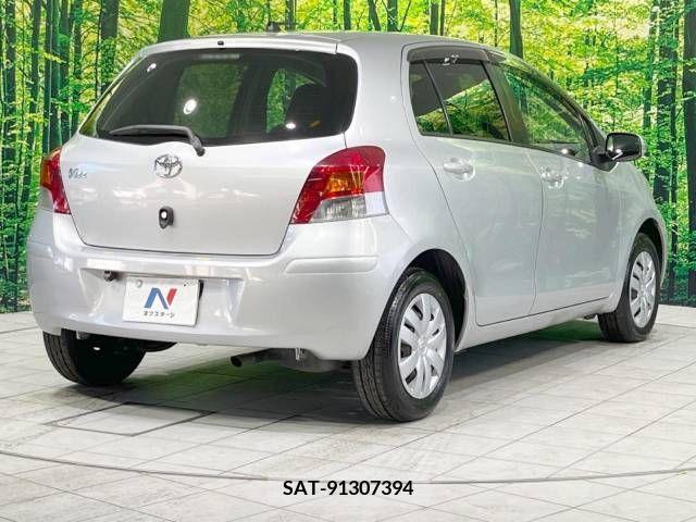 Toyota VITZ 2010-03 370165-17