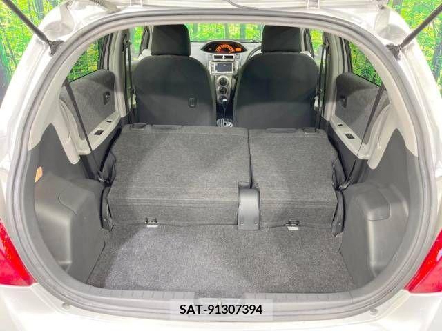 Toyota VITZ 2010-03 370165-10