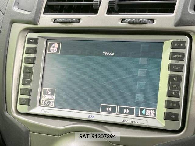 Toyota VITZ 2010-03 370165-7