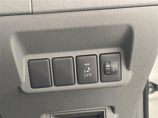 Toyota PRIUS ALPHA 2011-10 22232-14