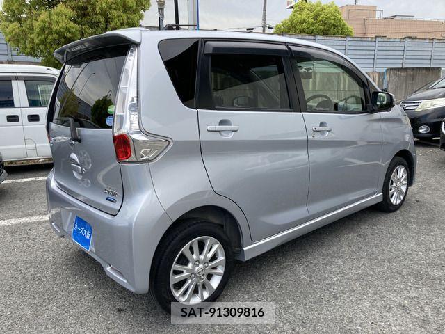 Nissan DAYZ 2014-05 296607-3