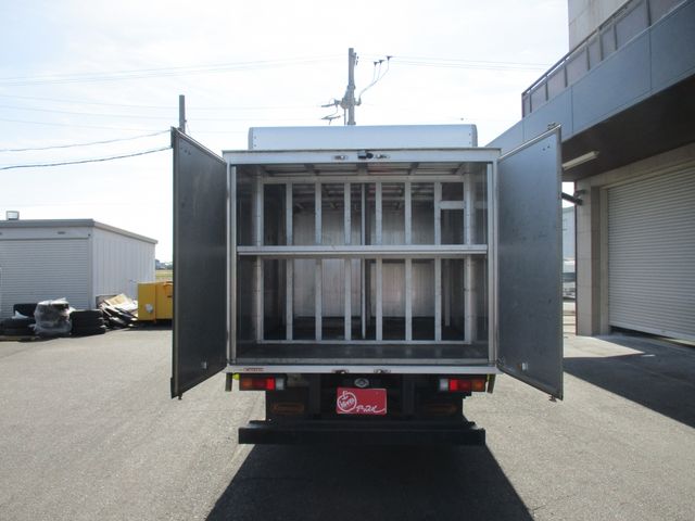 Mitsubishi CANTER 2016-05 17848-6
