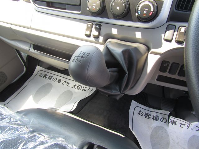 Mitsubishi CANTER 2023-01 2785-18