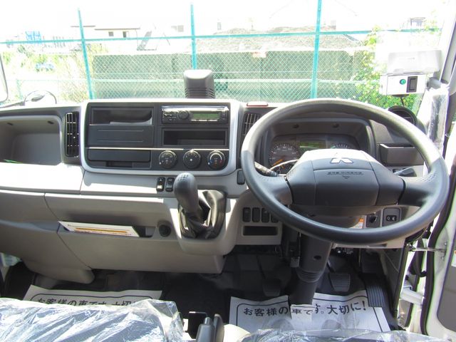 Mitsubishi CANTER 2023-01 2785-15