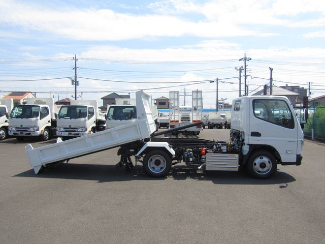 Mitsubishi CANTER 2023-01 2785-8