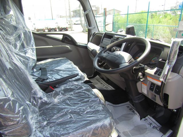 Mitsubishi CANTER 2023-01 2785-14