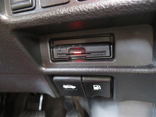 Nissan X-TRAIL 2015-07 188375-18