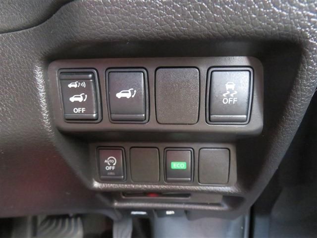 Nissan X-TRAIL 2015-07 188375-17